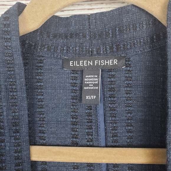 Eileen Fisher Womens XS Navy Blue "Indigo" Textured Stripe Linen Jacket - Picture 5 of 9